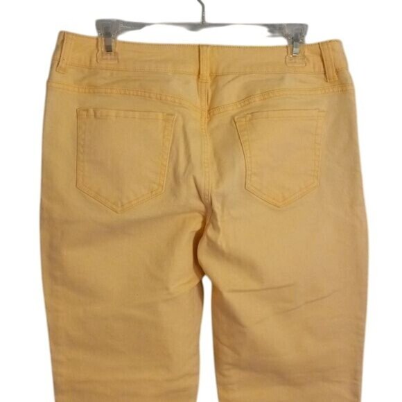 Chicos Platinum Denim Size 1.5 M Womens Jeans Ankle Length Yellow Slim Fit - Picture 7 of 12